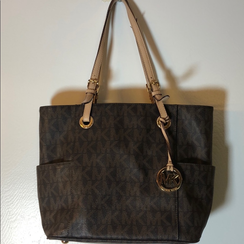Micheal Kors Hand bag
